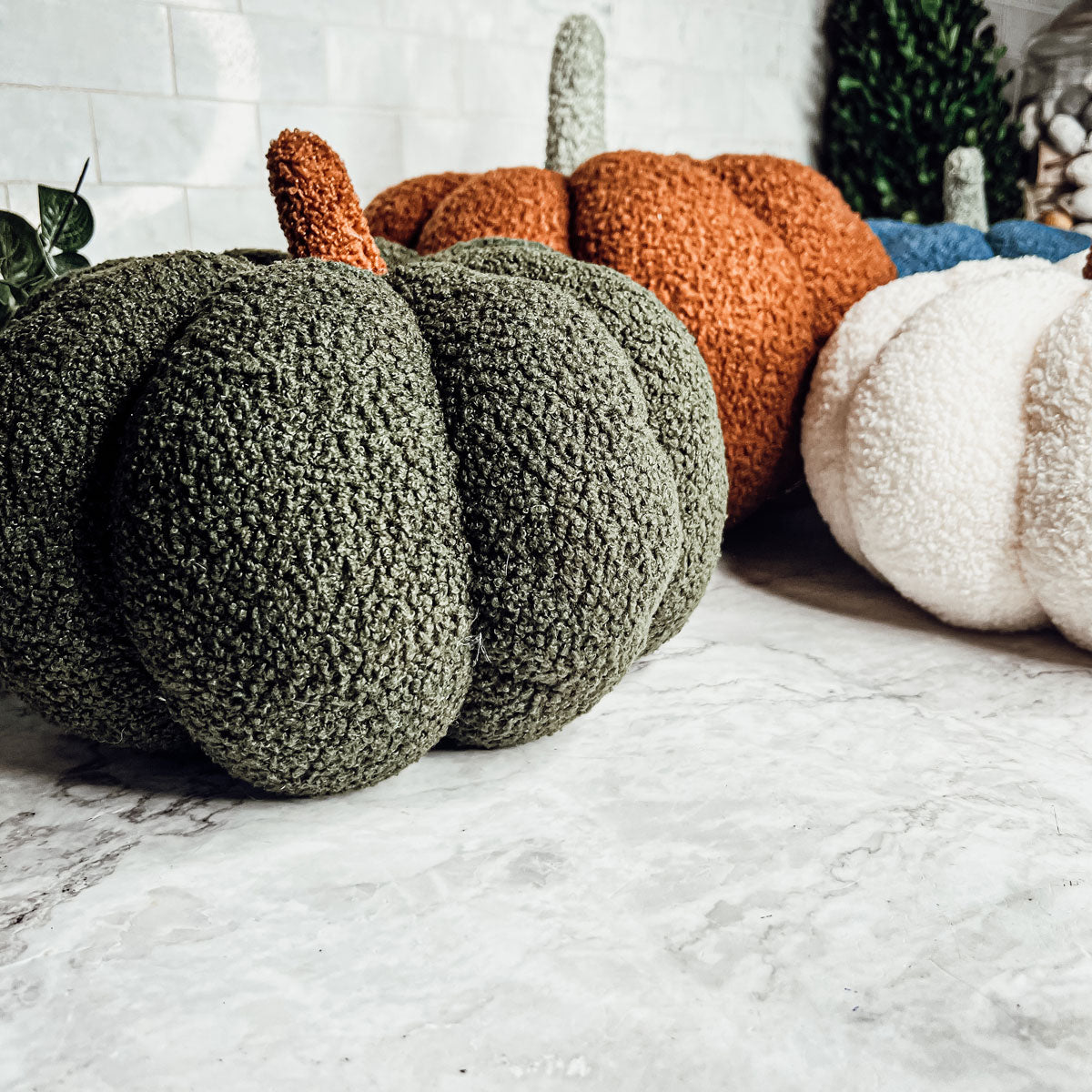 Citrouille décorative en peluche